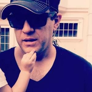 Meet your Posher, Erick